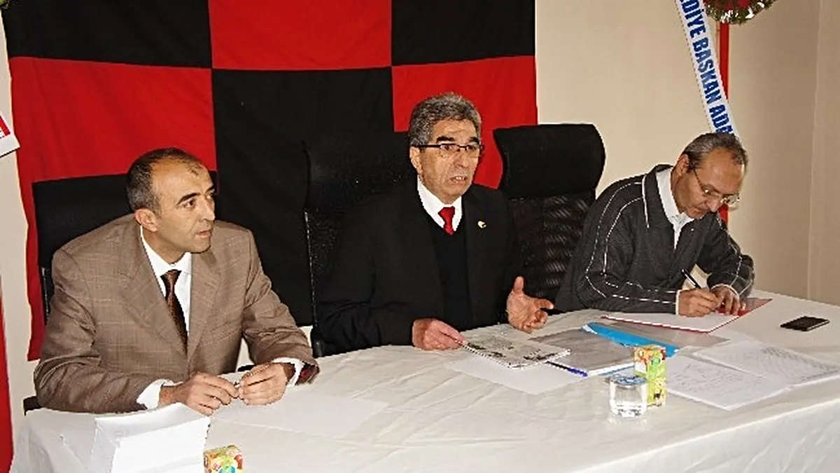 Uğur Barut'un Kastamonuspor başkanı seçildiği genel kurul
